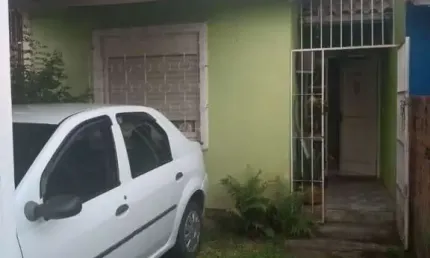 Casa para Venda - 60m², 2 dormitórios, 1 vaga - Vila Nova