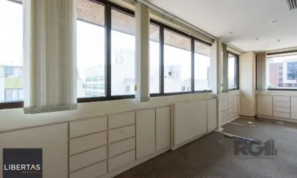Sala comercial à venda na Rua Antenor Lemos, 57, Menino Deus, Porto Alegre