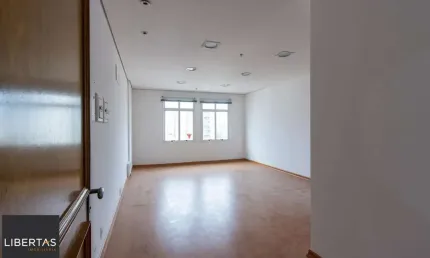 Sala/conjunto comercial para venda, 32,66m² privativoa, com 2 vagas - Menino Deus