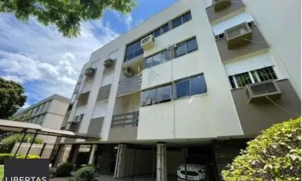 Cobertura no bairro Menino Deus com 01 dormitório sendo suíte
