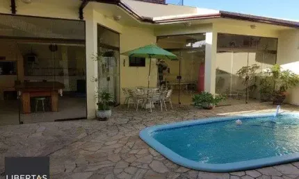 Casa com 3 quartos à venda na Avenida Martins Bastos, 704, Sarandi, Porto Alegre