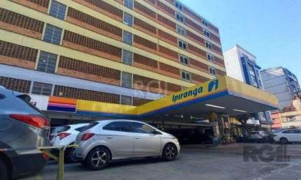 Barracão / Galpão / Depósito à venda na Rua Siqueira Campos, 866, Centro Histórico, Porto Alegre