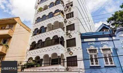 1 dormitório,andar alto,mobiliado, na Rua Sarmento Leite,Cidade Baixa