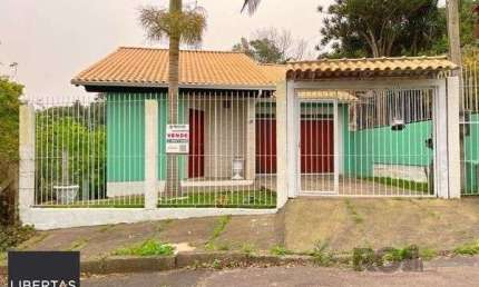 Casa em Porto Alegre, no bairro Vila Nova, com 2 dormitório(s), à venda.