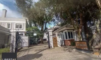 Casa para Venda - 253m², 3 dormitórios, sendo 3 suites, 2 vagas - Vila Assunção