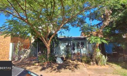 Casa com 4 quartos à venda na Acesso E, 699, Restinga, Porto Alegre