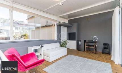 Cobertura para Venda - 186m², 3 dormitórios, 2 vagas - Três Figueiras