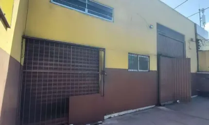 Pavilhão comercial à venda 329m² na Av Baltazar - Rubem Berta