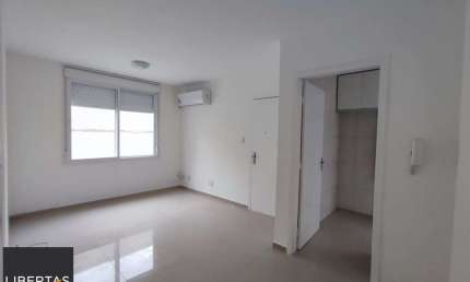 Apartamento com 1 quarto à venda na Avenida Cristóvão Colombo, 3580, Floresta, Porto Alegre