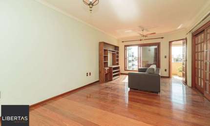 Apartamento à venda no bairro Jardim Planalto em Porto Alegre/RS
