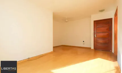 Apartamento à venda no bairro Petrópolis em Porto Alegre/RS