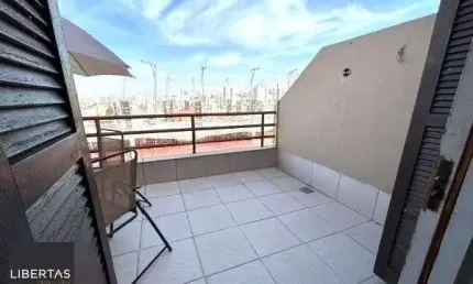 Cobertura no Jardim Botânico de 2 dormitórios e vaga semi mobiliada