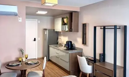 Flat à venda na Rua Silva Jardim, 773, Auxiliadora, Porto Alegre