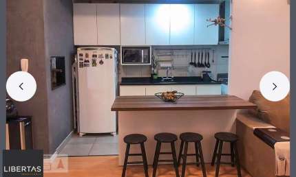 Apartamento 2 dormitórios com 1 suíte semi mobiliado com vaga no bairro Cristal Porto Alegre/RS