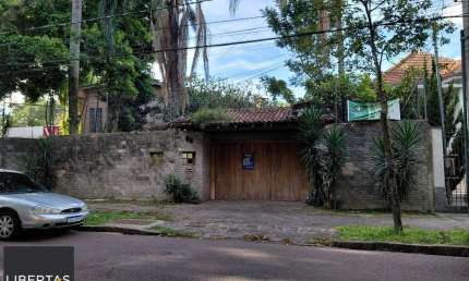 Casa com 4 quartos à venda na Avenida Belém, 68, Teresópolis, Porto Alegre