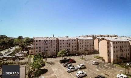 Apartamento em Porto Alegre, no bairro Vila Nova, com 2 dormitório(s), e 2 banheiros, à venda.