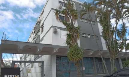 Apartamento com 1 quarto e 1 vaga de garagem no Bairro Sarandí