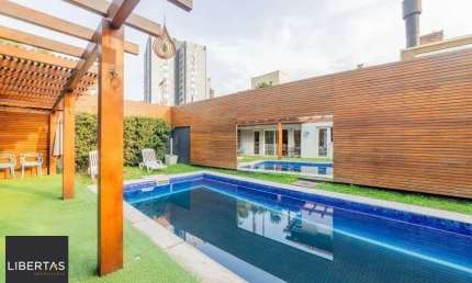 Casa alto padrão com 3 suítes e piscina no Boa Vista