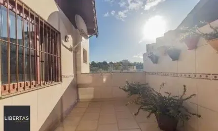 Casa em condomínio bairro tristeza de 3 dormitórios e 3 vagas