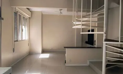Apartamento com 1 quarto à venda na Avenida Borges de Medeiros, 708, Centro Histórico, Porto Alegre