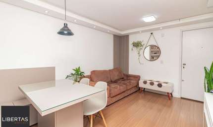 Apartamento à venda no bairro Lomba do Pinheiro em Porto Alegre/RS
