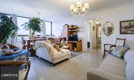 Apartamento à venda no bairro Cristo Redentor em Porto Alegre/RS