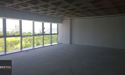 Sala comercial para alugar na Avenida Senador Tarso Dutra, 565, Petrópolis, Porto Alegre