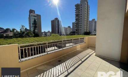 Barracão / Galpão / Depósito à venda na Avenida Andaraí, 566, Passo da Areia, Porto Alegre