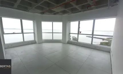 Sala comercial para alugar na Avenida Diário de Notícias, 400, Cristal, Porto Alegre