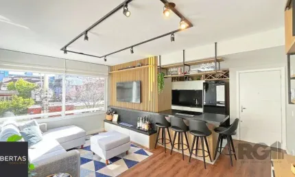 Apartamento Semimobiliado à Venda - 70 m² no Bairro Menino Deus