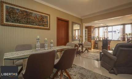 Apartamento à venda no bairro Jardim Planalto em Porto Alegre/RS