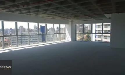 Sala comercial para alugar na Avenida Senador Tarso Dutra, 565, Petrópolis, Porto Alegre
