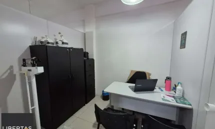 Sala comercial à venda na Rua Padre João Batista Reus, 3124, Vila Conceição, Porto Alegre