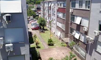 Apartamento um dormitório ensolarado e em ótima localização.