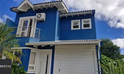 Casa em Condomínio Fechado com 163 m² de área útil, portaria 24 h e todo conforto de morar na hípica