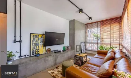 COBERTURA DE 151M², 2 DORMITÓRIOS, 1 SUÍTE, 2 VAGAS - BAIRRO PETRÓPOLIS