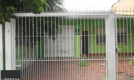 Casa com 2 quartos à venda na Rua Augusto Severo, 275, São João, Porto Alegre