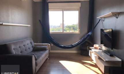Apartamento à venda 1 quarto, com vaga no bairro Teresópolis.