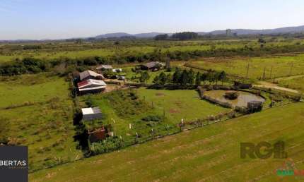 Chácara / sítio com 2 quartos à venda na Estrada Otaviano José Pinto, 55999, Lami, Porto Alegre