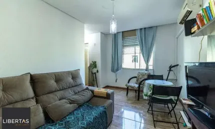 Apartamento 2 dormitórios e vaga rotativa na protásio alves