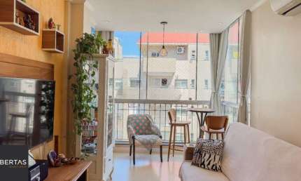 Apartamento à venda com 3 quartos 76 m² no Bairro São Sebastião