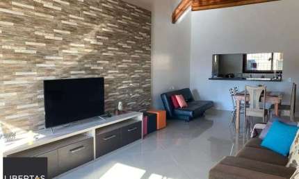 Casa de 3 dormitórios com 181m² à venda em Partenon, Porto Alegre.