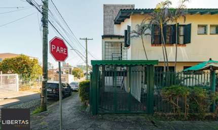 Apartamento com 2 quartos à venda na Rua Nove de Março, 60, Vila Ipiranga, Porto Alegre