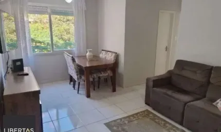 Apartamento de 2 dormitórios com 1 vaga de garagem no bairro passo da areia