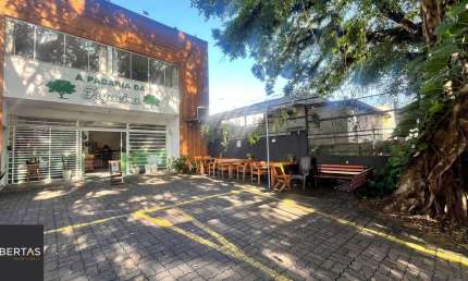Excelente loja a venda bairro Tristeza, com 202m2. Aceita dação.