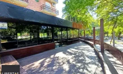 Ponto comercial à venda na Avenida Goethe, 3, Rio Branco, Porto Alegre