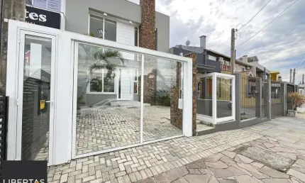 Casa com 2 quartos à venda na Rua Carlos Maximiliano Fayet, 160, Hípica, Porto Alegre