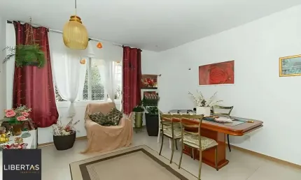Vende-se apartamento mobiliado com 1 quarto e 51m² – Vila Ipiranga
