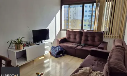 Apartamento com 2 quartos à venda na Avenida Bento Gonçalves, 1617, Santo Antônio, Porto Alegre