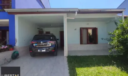 Casa em condomínio fechado com 2 quartos à venda na Rua Ponciano Pacheco da Silveira, 172, Guarujá, Porto Alegre